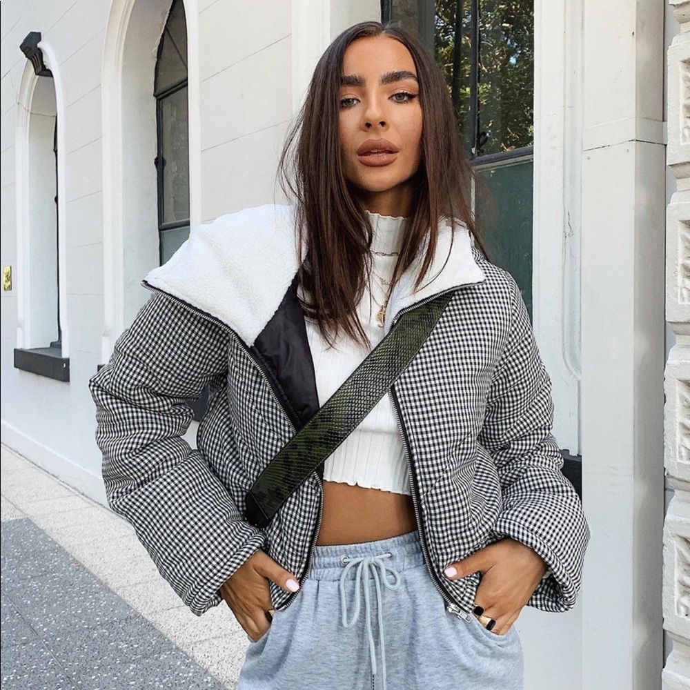 Houndstooth print puffer jacket
